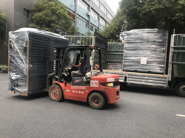 裝車(chē) (4)_副本.jpg